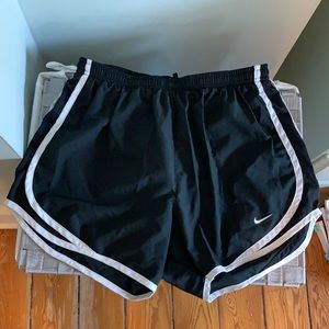 Nike Tempo track shorts size medium tall
